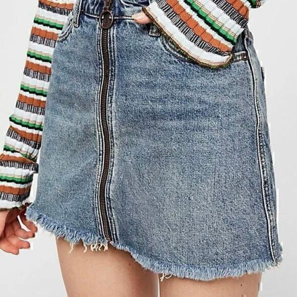 Free People We the Free Zip It Up Denim Mini Skirt Size 29